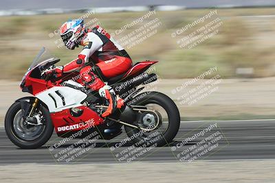 media/Oct-26-2025-Race Pace (Sun) [[c1447ca738]]/Verified/3-Turn 14 Exit Pans (1030am)/